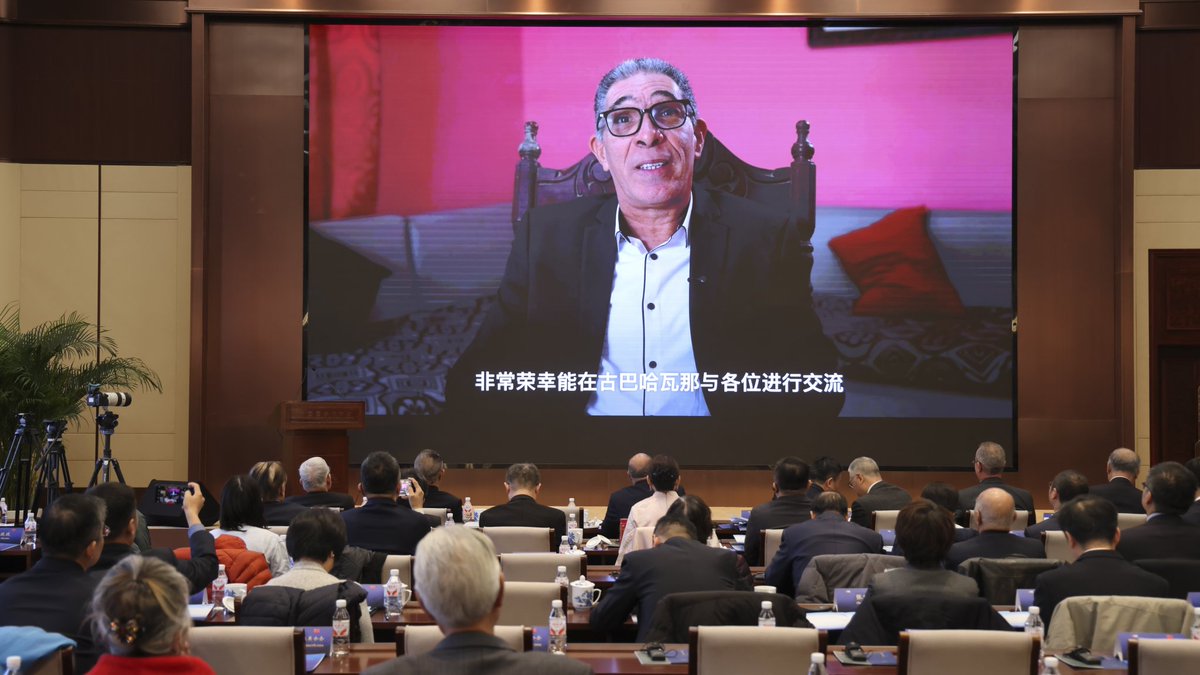 🇨🇺🇨🇳| Our Embassy extends our gratitude to academics &amp; journalists from #China &amp; #Cuba for their participation in our Seminar commemorating #CubaChina65.

As two socialist nations, we continue to demonstrate that friendship transcends distance &amp; embodies the power of solidarity.