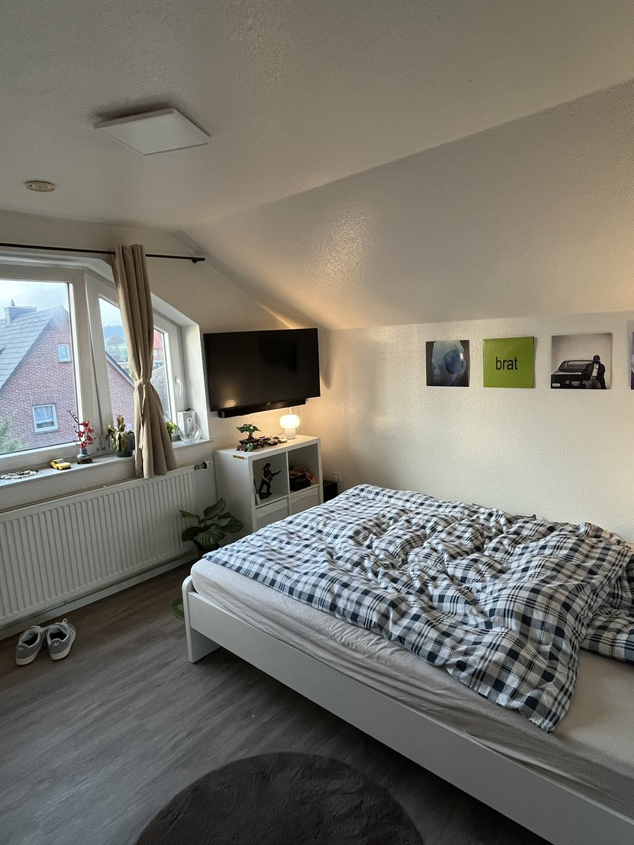 marvisions1's tweet image. cozy space