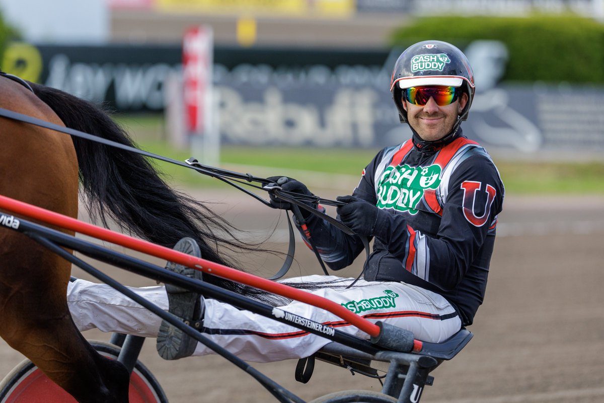 V86 ikväll och mina tips går att läsa för endast 79 kronor på snoken.se. Jag bjuder på bästa spiken. 6 ARNIE SILVIO (V86-5) har radat fina prestationer och ikväll är det dags för seger. Jag läser tidig ledning och därifrån blir han oerhört svår att fånga in! ✨