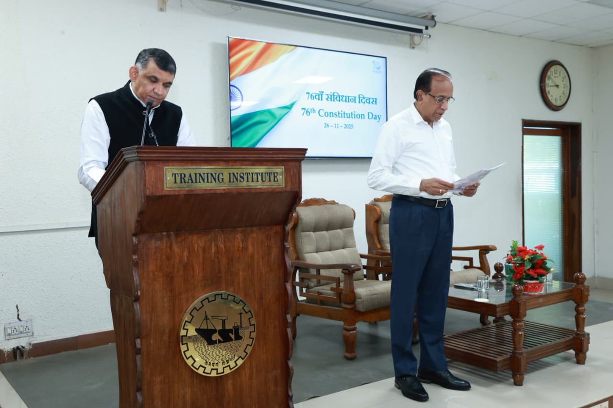 cslcochin's tweet photo. CSL observed Constitution Day by #reaffirming the commitment to the values enshrined in the Constitution of India. #justice, #liberty, #equality & #fraternity.
Hon’ble Justice Shri Mohammed Nias CP, High Court of Kerala, graced the event as the Chief Guest, presided over by @madsnair66, CMD, CSL in the presence of Director’s, CVO and senior officials of CSL.
#ConstitutionDay #SamvidhanDiwas