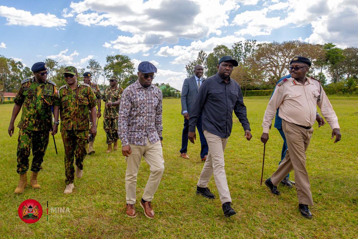 ray_omollo's tweet image. With CS @kipmurkomen, we met security teams in Malava and Kabuchai to assess their preparedness ahead of tomorrow&apos;s by-elections. 

We reviewed contingency arrangements, rapid-response mechanisms and the overall command structure to ensure a safe, orderly and transparent…