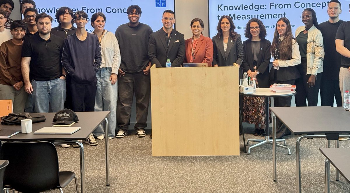 knowledge4All1's tweet image. We were at @Hult_Business today, taking students on a journey of #knowledge from concept to measurement. The session aimed at building awareness on how knowledge societies are formed &amp;amp; how students can contribute to this joint @UNDPArabStates &amp;amp; @MBRF_Knowledge initiative.