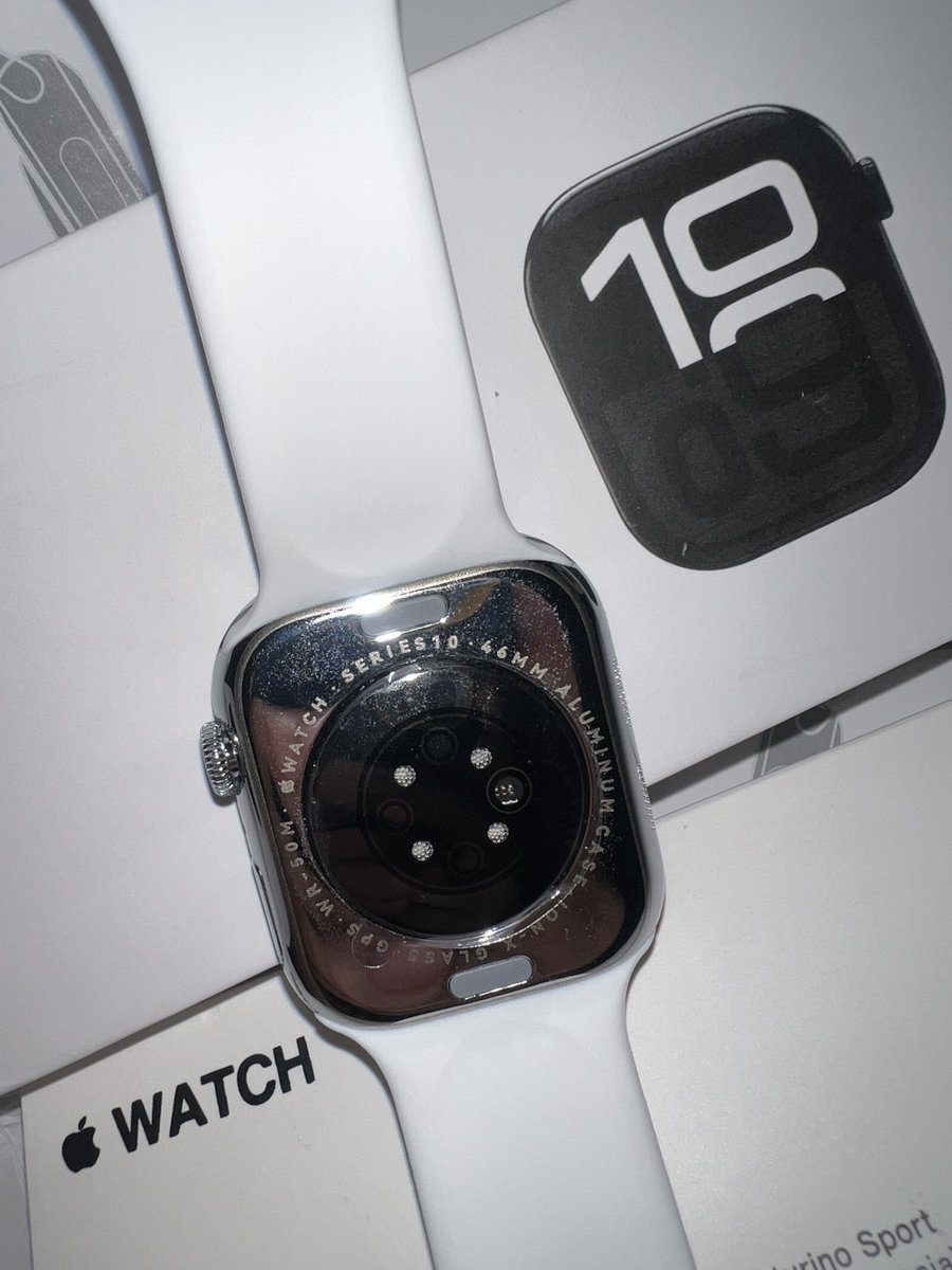 meydstud's tweet photo. WTS iwatch series 10 (NEW) 
42 mm silver
400.000 (nego) 
mirror 
#wts #wtsiwatch #zonauang https://t.co/zxYRRNVZxI