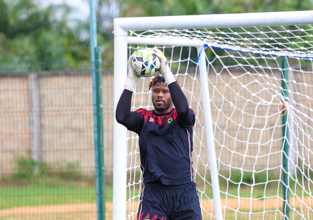 AsanteKotoko_SC's tweet photo. Warming up for the afternoon’s assignment.

#BasakeKotoko https://t.co/ttyOSBWqyD
