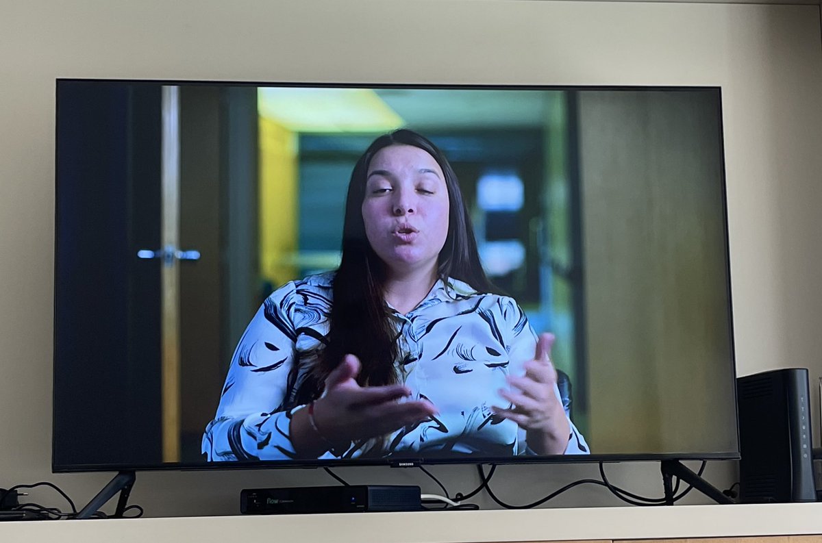 MattCenturion's tweet photo. Estoy viendo la serie de Fernando Báez sosa y no puedo evitar la cara de soberbia de esta gorda https://t.co/09vRokuNI3