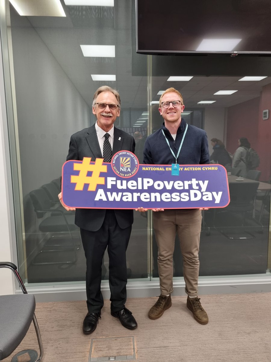 I Chaired today’s meeting of the Cross-Party Group on Fuel Poverty and Energy Efficiency, held on <a href="/NationalEnergy8/">National Energy Action</a> #FuelPovertyAwarenessDay which included a fuel poverty update from Ben Saltmarsh, Head of Wales, National Energy Action.
