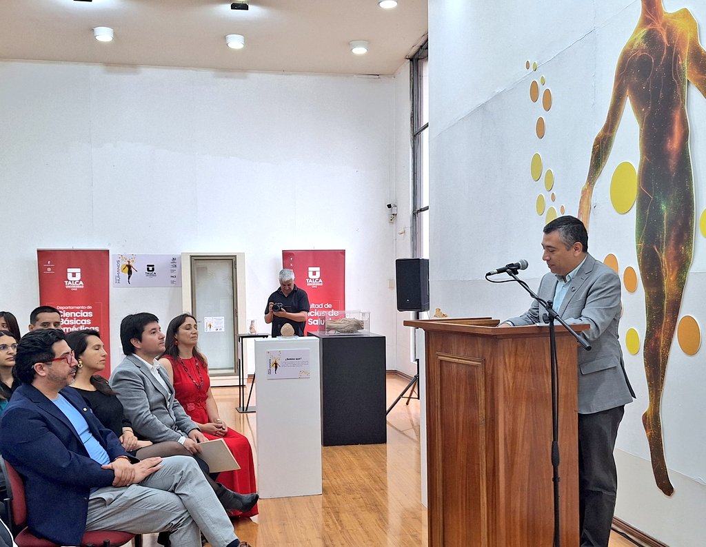 CsSaludUTalca's tweet photo. 📌 Hoy se inauguró Expo Humanos, del Dpto de Cs Biomédicas y la Facultad de Ciencias de la Salud #UTalca 🫁

✨️ Disponible hasta el 19 de diciembre en el Centro de Extensión, en 2 Norte 1 Poniente, #Talca 📍

❇️ De 9.30 a 13.00, y de 14.30 a 17.00 horas 👅🧠

#FCSUTalca30Años https://t.co/uP6qVLYoy8