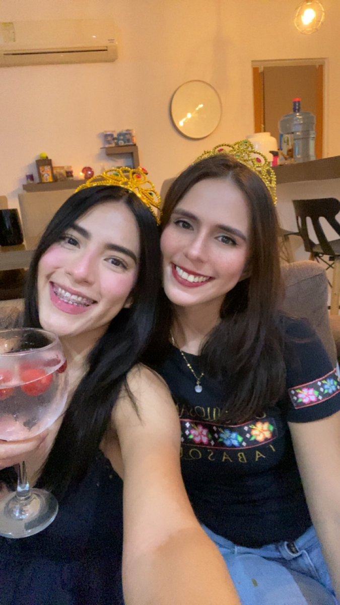 _insensiblee's tweet image. ¿En que fundamentas tu confianza?
Control, dominio, dinero, físico Perfecto, cabello Perfecto,cosas materiales 

¿Que pasa cuando ya no lo tienes, te lesionas o te sale lo contrario? 
Mientras Dios esté en tu vida todo pasa a segundo plano, en medio de todo el caos Dios nos elige