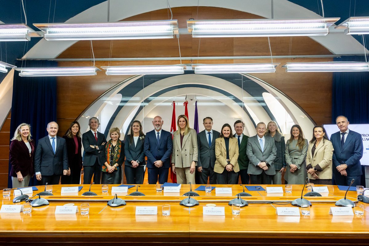📚 Hoy hemos firmado un protocolo con las 7 universidades de Pozuelo. 

El acuerdo une a públicas y privadas para ampliar opciones a estudiantes.

🤝 Sin coste para el Ayuntamiento, impulsará nuevas iniciativas para la comunidad universitaria.