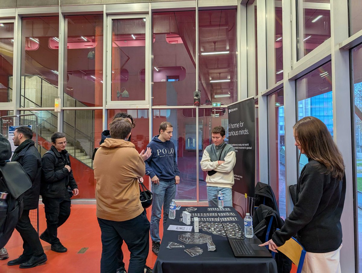 GRESEARCHjobs's tweet image. 🇫🇷 G-Research on the road – Paris! 🇫🇷

We’re at @NeurIPSConf@Paris 2025 as proud sponsors, with our researchers and recruiters ready to talk all things ML.

If you’re attending, stop by our table to say hello and learn more about what we do.

#NeurIPS2025 #GResearch #OnTheRoad