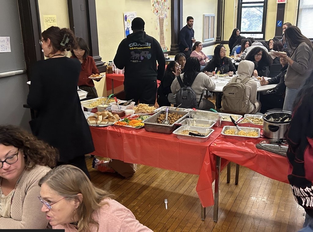 SCSchools's tweet image. 🎉 What a Harvest! 🎉

Thank you to everyone who came out to celebrate the season with us at the Big Pic Harvest.  The energy was fantastic, the food was delicious. 🍎🎃

#BigPicHarvest #HarvestEvent #CommunityFun #FallVibes #ThankYou