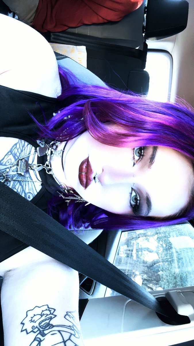 ickyaura's tweet image. New #intro !!
20
She/they
gw: 110
ugw: 100
Not putting anything but my gw bc I don’t wanna lmao maybe once I lose some weight
My page is 18+ !!

↻ / ♡︎  to be moots !

#edtwt #shedtwt #ana #anatwt