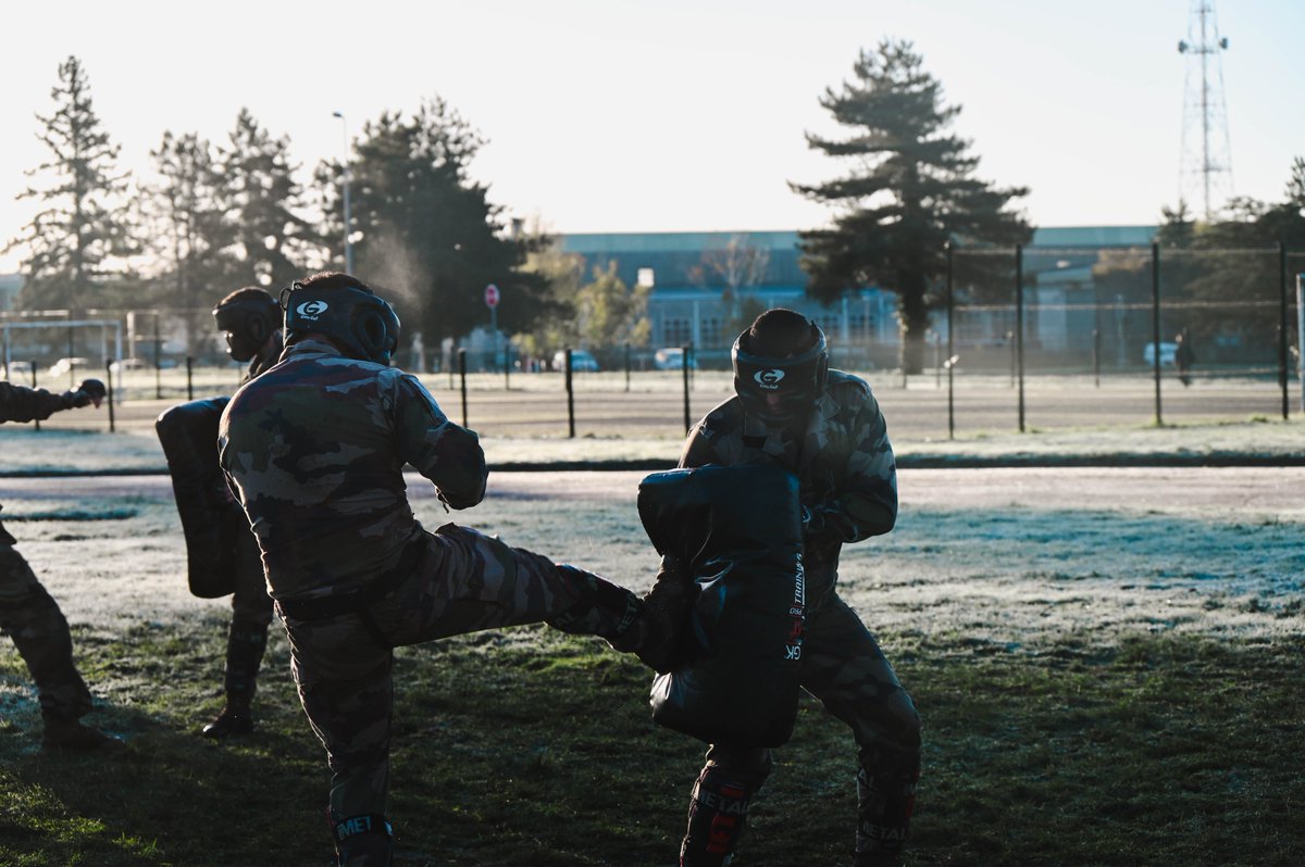 2e régiment de dragons tweet media