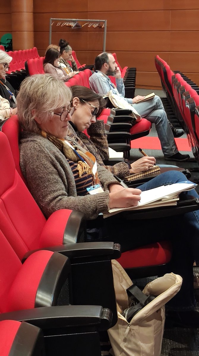 eustat's tweet photo. Nazioarteko XXXVI. Estatistika Mintegia hasi da 
Alessio Cardacino, IKTetan aditua eta @istat_it -eko kidea, kasu praktikoekin informazio estatistikoaren ereduak azaltzen ditu: GSBPM, GSIM, SDMX, DDI...

Aurrez aurrekoa eta online.

Informazio gehiago: 
https://t.co/SDrXstaiol https://t.co/bvz21J2RNQ