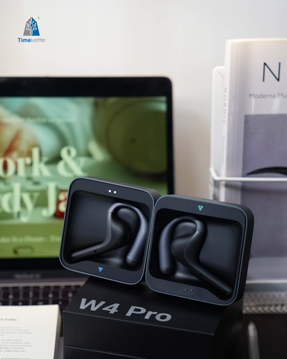TimekettleTech's tweet image. W4 Pro—where global meetings happen without language barriers.
Online or offline, communication stays smooth.

#timekettle #translationearbuds #TimekettleW4pro