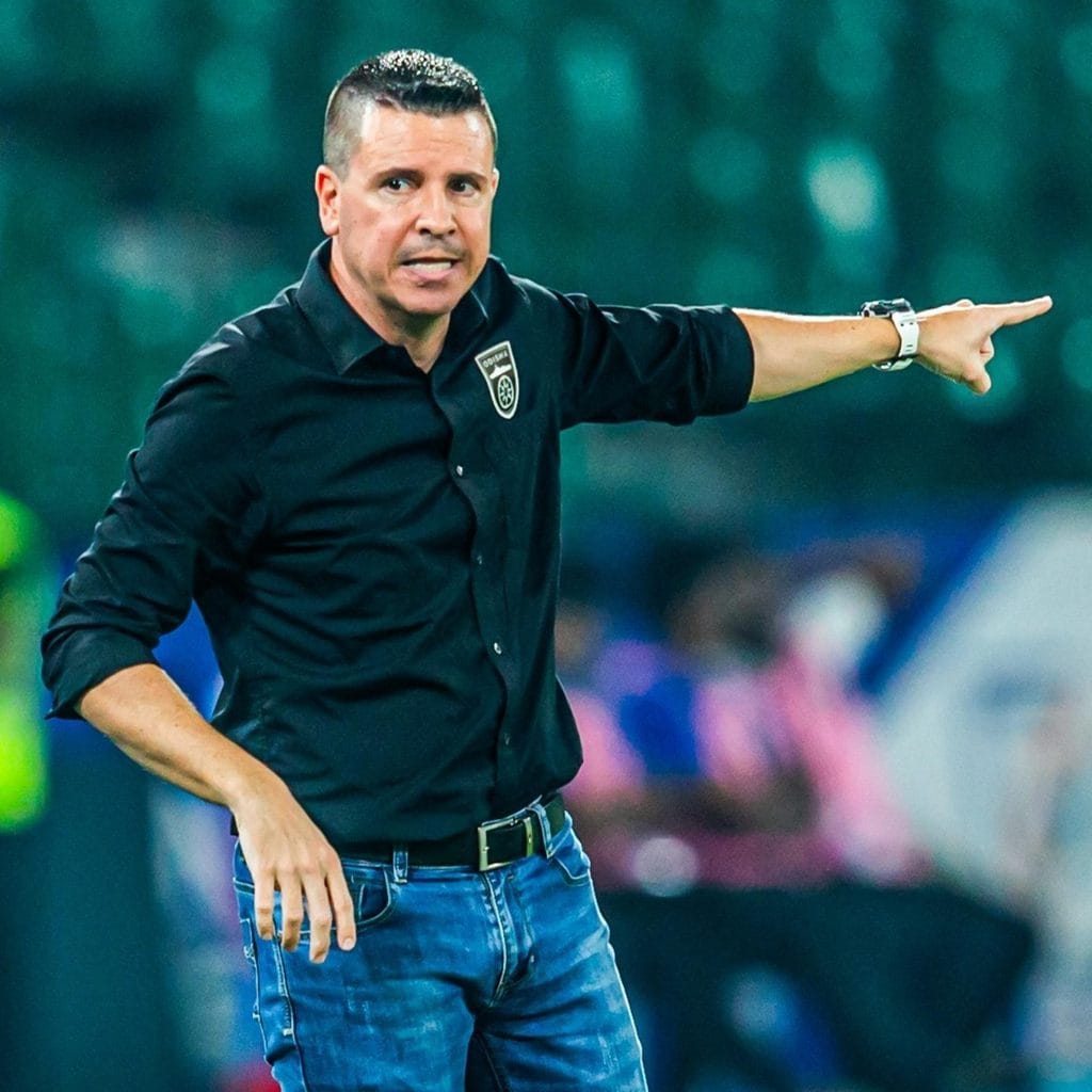 Welcome to the Biggest Club of South Asia 💚❤
Sergio Lobera 

Quality coach with decent budget, but the management have to give him players he need