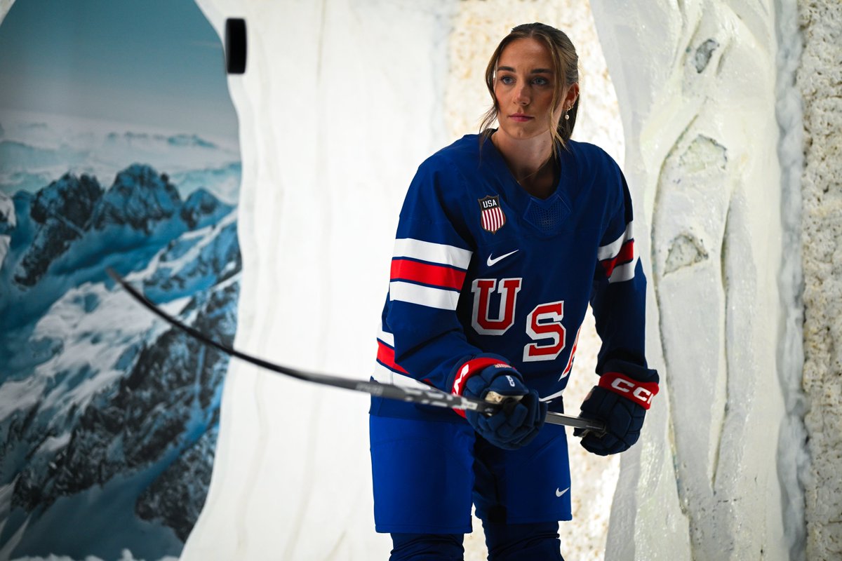 TheHockeyNewsW's tweet image. Team USA has unveiled their women's hockey jerseys for the 2026 Olympics.

What do you think? Do they have you feeling red, white, and blue....or just blue?