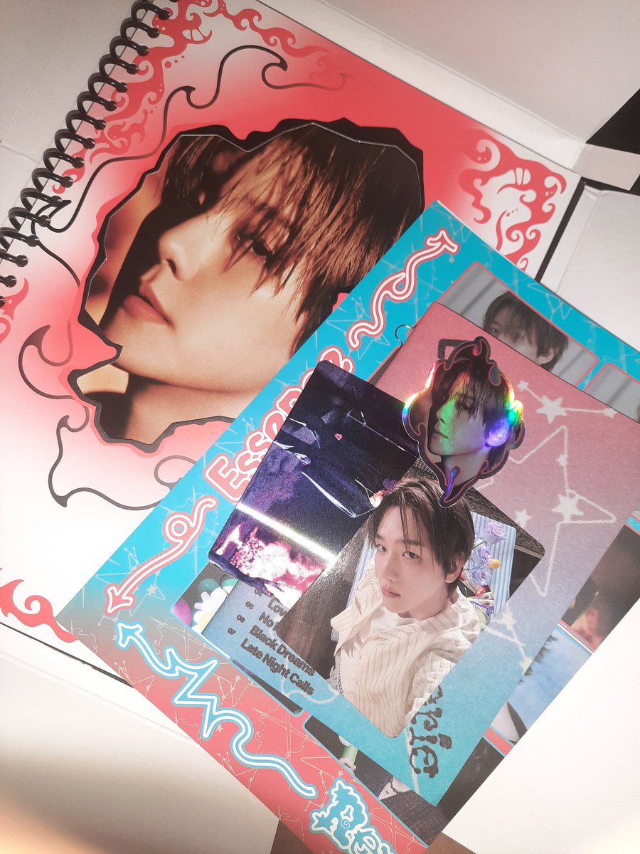 𝒾𝓋𝓎 🐧🐰 tweet media