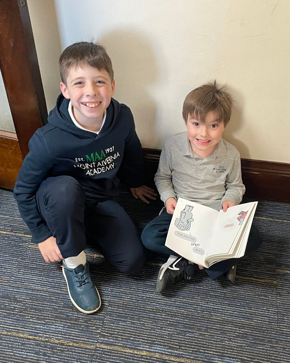 MtAlverniaAcade's tweet image. At MAA, leadership begins with care for others. Through mentorship and friendship, our Buddy Program brings students across grade levels together to connect, reflect, and grow. 

🦃🍂 Last week, our Kindergarten and Grade 4 buddies shared stories, laughter, and…