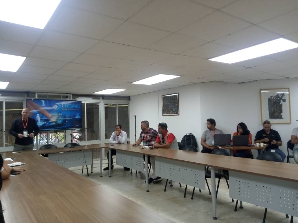 dirinfocomunica's tweet image. #FIHAV2025, espacio para crear alianzas estratégicas con otros actores económicos para impulsar la transformación digital en #GESIME. Una mirada hacia la industria 4.0
@DisaicC