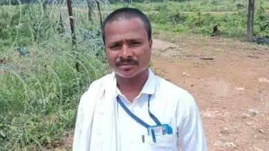 sayan2024's tweet image. He is Laxman Barse, a teacher from Silger village in Sukma district, Chhattisgarh.

He dedicated his entire life to educating tribal children. A few months ago, Naxals entered his house and killed him in front of his family.

Yet, this incident did not evoke much response from…