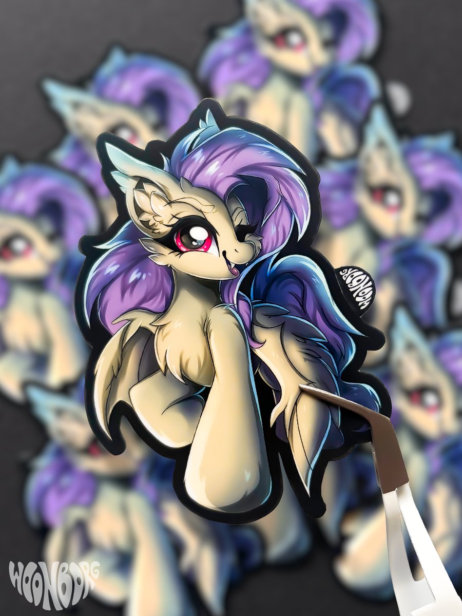 Winter Stickers are now available, as well as a late Halloween one!🎄🎃Perfect for spreading holiday cheer or just treating yourself! 💖