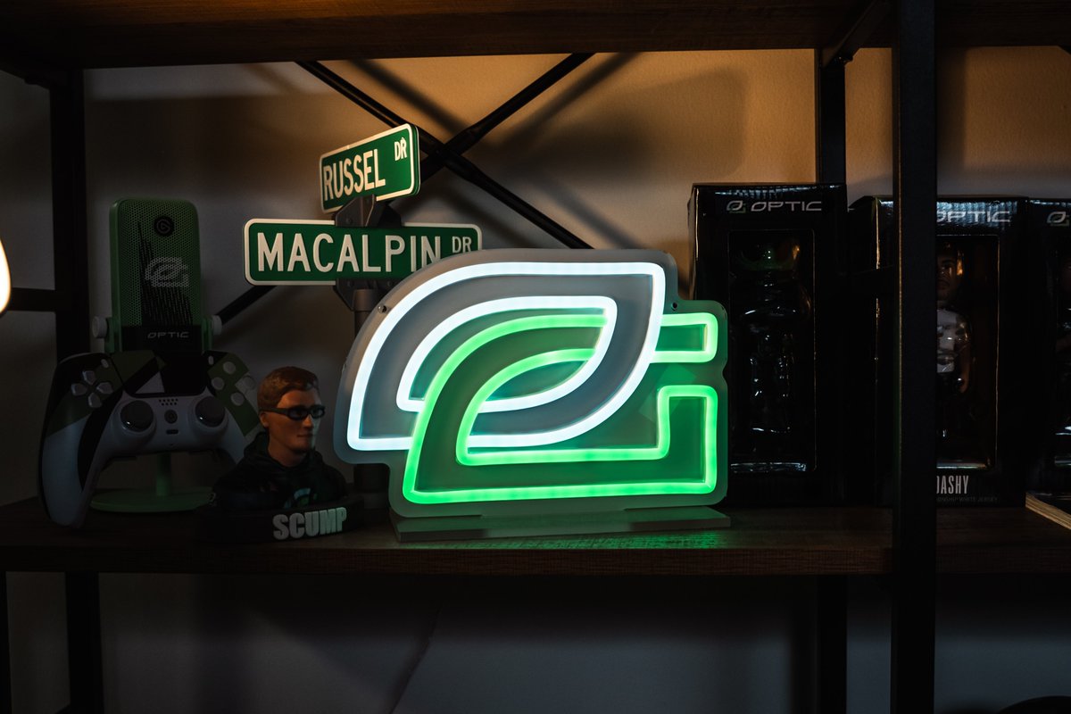 OpTic's tweet image. Restocking this Friday 🔥

OpTic LED: Shop.OpTicGaming.com