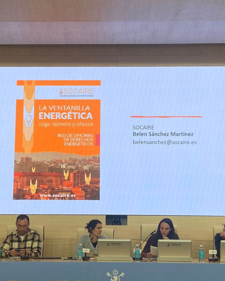 El 20/11 participamos en la jornada Un enfoque energético del trabajo social en la transición energética justa de la Cátedra de Energía y Pobreza donde presentamos la Ventanilla Energética, un proyecto de asesoramiento cercano y con enfoque de derechos para personas vulnerables🤝
