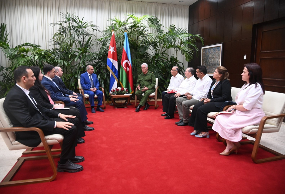 La delegación del YAP ha realizado una visita a Cuba azertag.az/es/xeber/la_de…