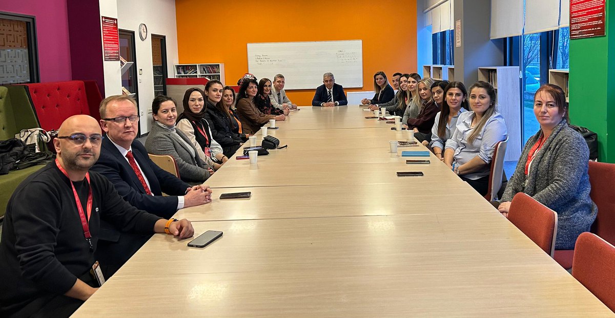 LGS ekibi olarak, liseye geçiş yolculuğumuzun ilk bilgilendirme toplantısını düzenledik.
​Toplantımıza katılarak desteklerini sunan Genel Müdür Yardımcımız Sayın Savaş Boyar'a teşekkür ederiz.