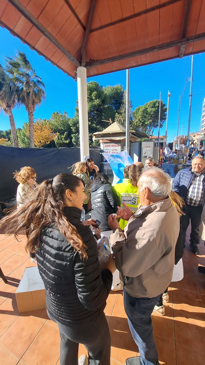 Actividad Comunitaria en el Día de la Enfermería Familiar y Comunitaria con la Asociación Diabéticos Hellín, residentes EFyC y estudiantes de <a href="/Enfermeria_Ab/">Enfermería AB UCLM</a> 
#SaludComunitaria #Docencia #Formación #CSHellin2 #EFyC