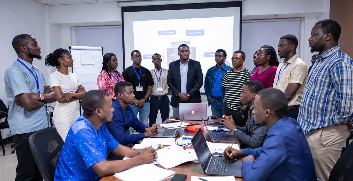 yohannawandanje's tweet image. Free Training on website design with content management system @joomla and how to use AI tools from concepts to design. We will be using a live hosting space on @GO54_hq. I will be partnering with @showcaseservice  to deliver this training. Interested to join, type &quot;I am in&quot;.