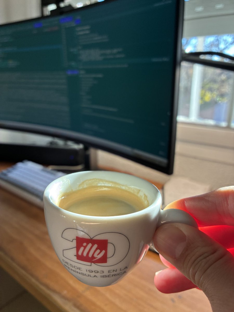 daniel0xFC's tweet image. &quot;Espresso desktop theme&quot;