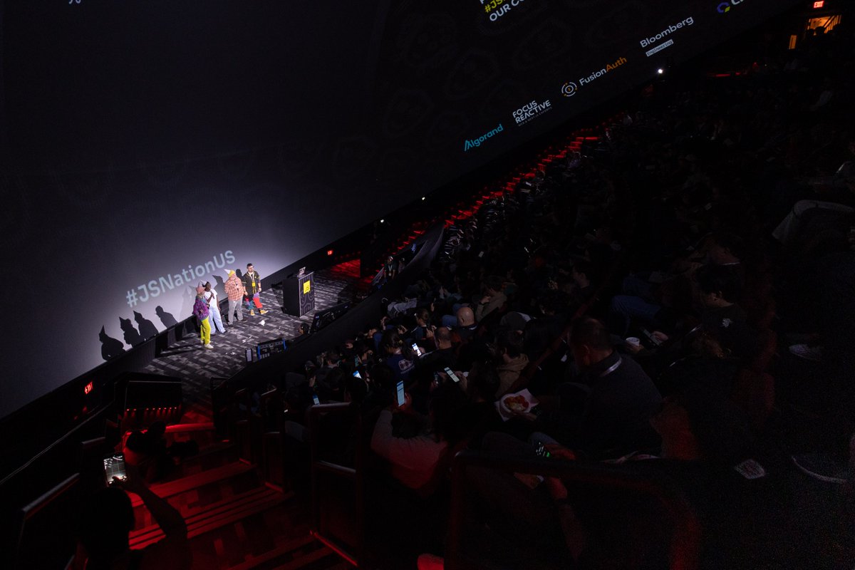 ReactSummit's tweet image. React Summit US &amp;amp; @thejsnation US  photos😍 are ready to share in your feeds!

Find yourself in the photos - and when you post, don’t forget to tag us. We’d love to see your highlights ❤️

JSNation US👉photos.app.goo.gl/1Wsb5abodJWH1T…
React Summit US👉photos.app.goo.gl/1AopjkJvicvZtb…