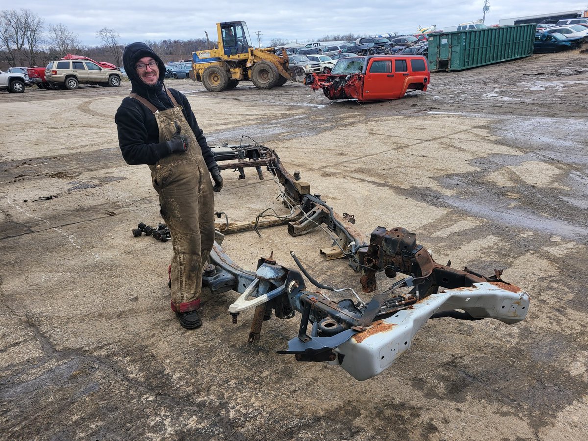 PIERCE_AUTO's tweet image. #junkyard #automotive #recycling #scrapyard #salvageyard #work #ohio #vehicles #family #garage #yard #fix #repair #replace #used #parts #reuse #sales #junk #auto #recycle #scrap #metal #salvage #gm #frame #cold #hummer #h3 #suv #rust #outside #cool #life #drive #go #run #fun