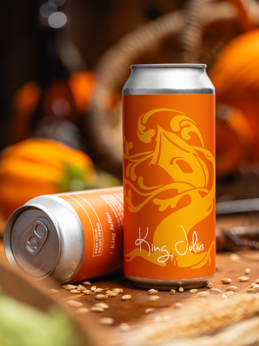 TreeHouseBrewCo's tweet image. The King has landed at our Connecticut outpost today.

This ultra-juicy amplified version of Julius balances tropical aromas with hoppy bitterness, all within a fluffy body.

Our farm has a fantastic lineup of options if you want a quiet escape before the Thanksgiving…
