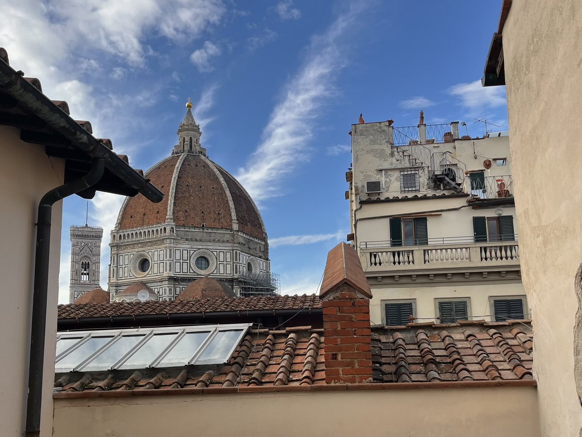 acquadiary's tweet image. florence study log : [ 26 / 11 / 25 ] 🎧