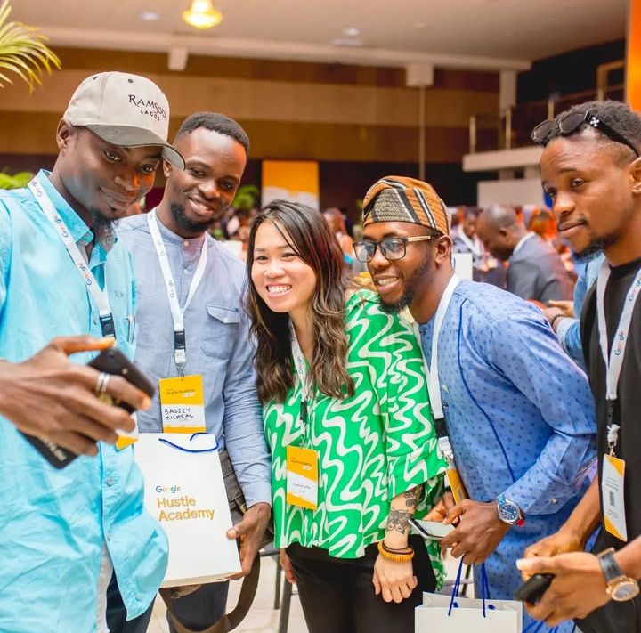 OfficialALSO's tweet image. I want young entrepreneurs to take this chance. Do not wait. Do not overthink it. If you are running a small or growing business, this programme will support you in a practical and meaningful way.

Here are the basics you should know:

1. It is free.

2. It runs for 5 days.