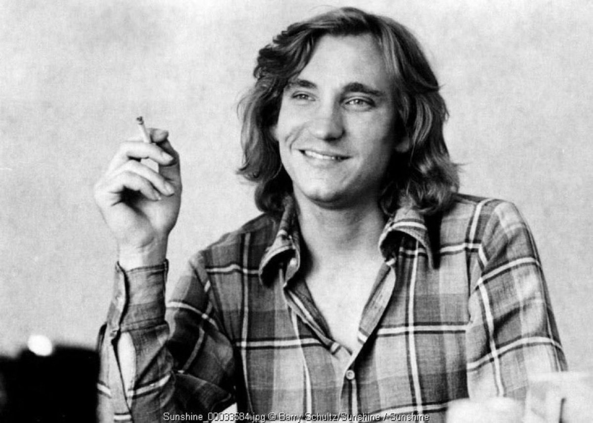 Super70sSports's tweet image. Never trust anyone who doesn’t like Joe Walsh. Even people who hate the Eagles are like “But Joe Walsh is alright.”