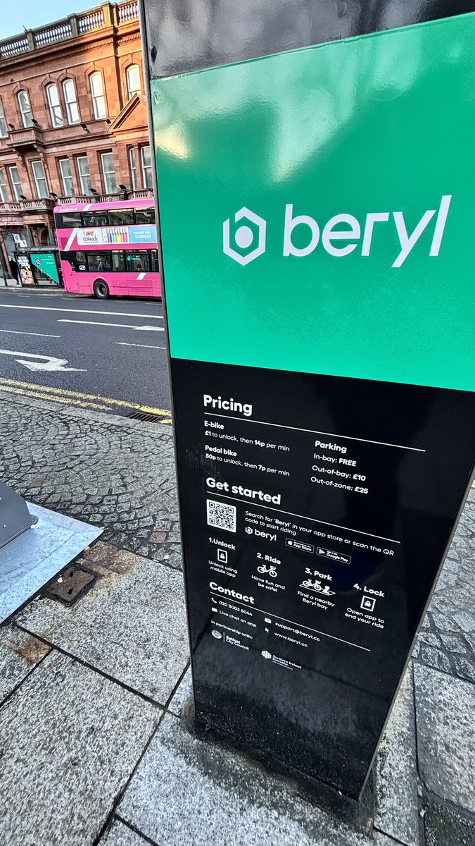 Mark Simpson tweet media