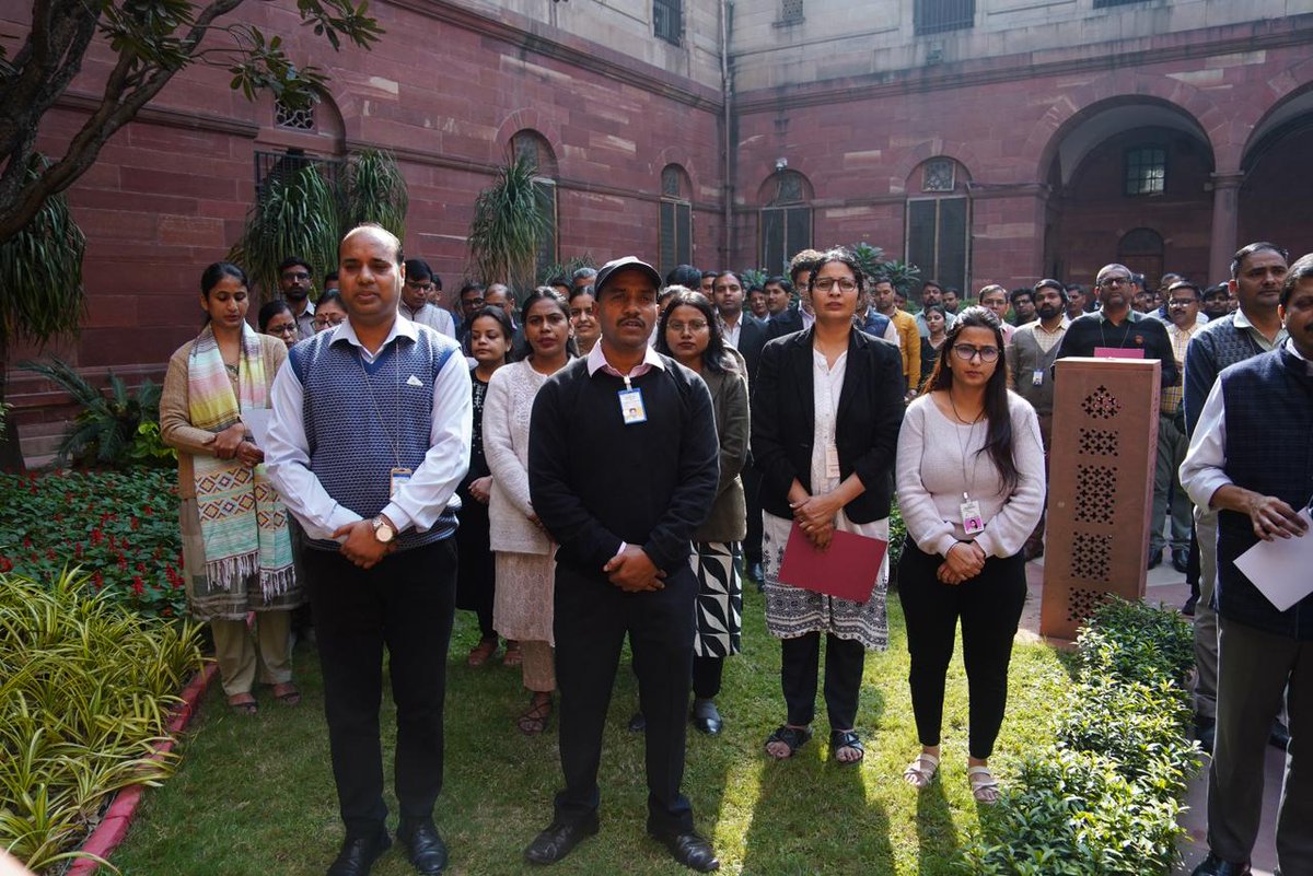 PMOIndia's tweet image. Earlier today, on Constitution Day, the Preamble was read out in the Prime Minister&apos;s Office. Principal Secretary to the Prime Minister, Dr. PK Mishra, Principal Secretary-2 to PM, Shri  Shaktikanta Das, Advisor to PM, Shri Tarun Kapoor, Special Secretary to PM, Shri  Atish…