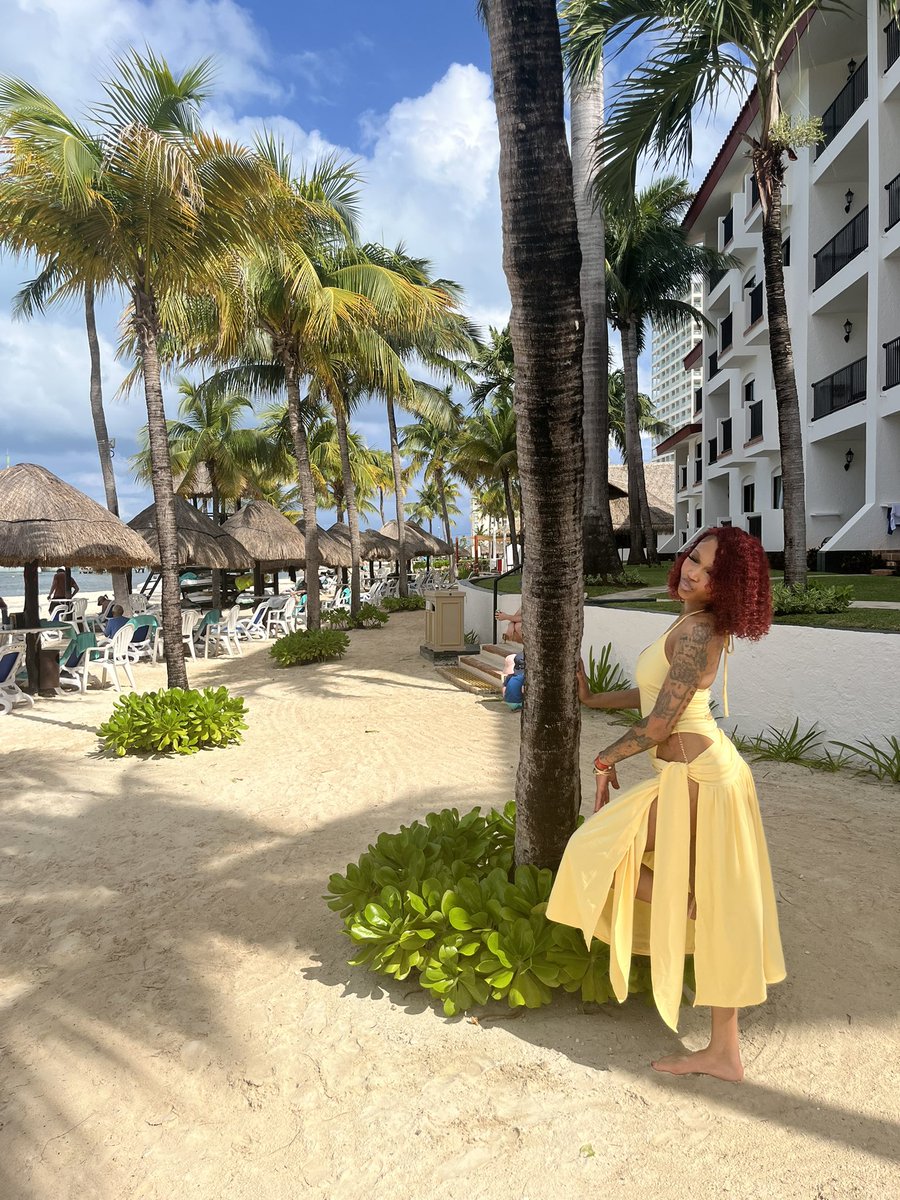 Cnya 🖤 tweet media