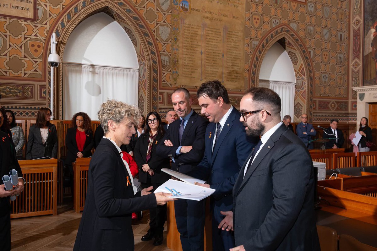 #UDIENZEUFFICIALI 25/11/2025

Udienza degli Ecc. mi Capitani Reggenti Matteo Rossi e 
Lorenzo Bugli in occasione della Giornata Internazionale per l’eliminazione della violenza contro le donne.