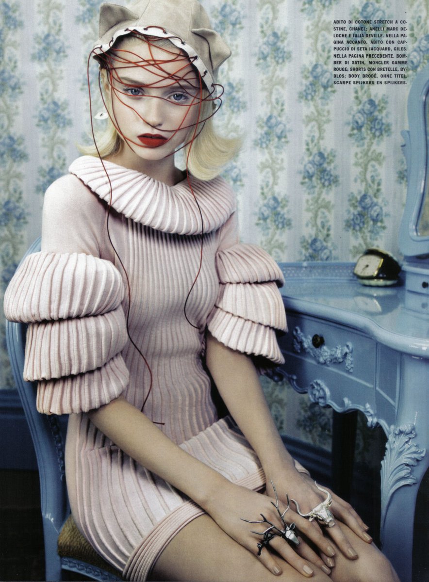 'neo-romantic' imogen &amp; abbey lee kershaw for vogue italia 2009 by emma summerton