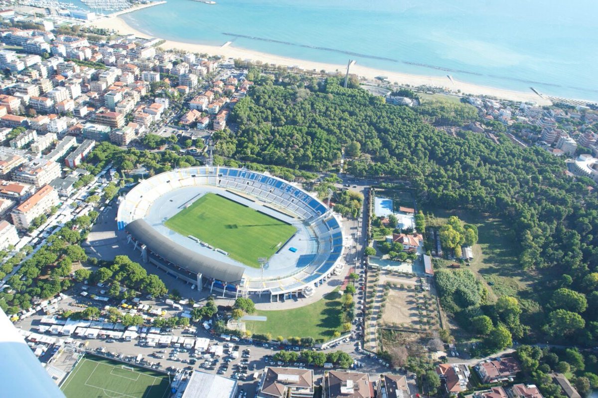 🏆 Juventus vs Roma, l’11 gennaio all’Adriatico per la Supercoppa Women 🤜🤛
✨ Per la prima volta, il nostro stadio accoglie un evento di questa portata 🔥