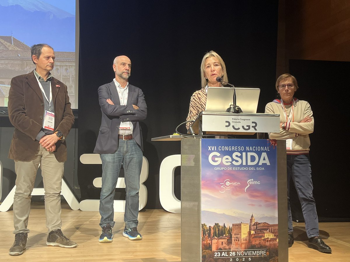 GeSIDA_SEIMC's tweet photo. Llega a su fin el Congreso #GeSIDA25. Gracias a todas las personas que han hecho posible estos cuatro días de ciencia y encuentro en torno al #VIH.
Comienza la cuenta atrás para #GeSIDA26, que tendrá lugar en #Oviedo del 22 al 25 de noviembre de 2026. https://t.co/G6rrbUzLDA