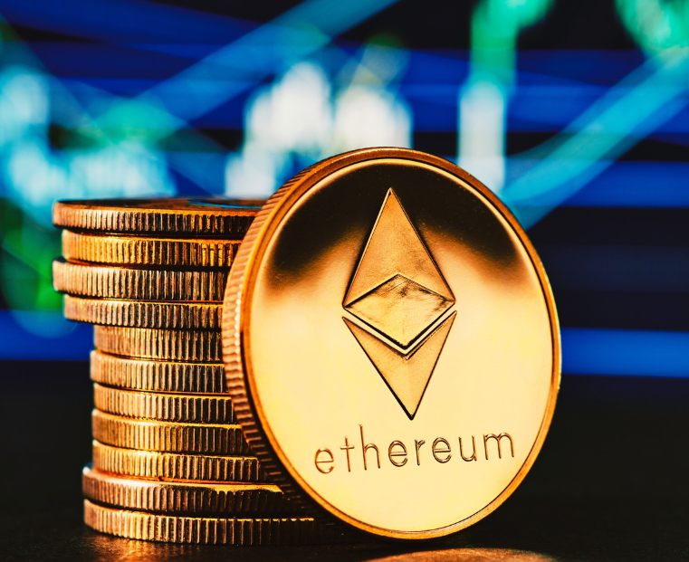 🥔CRIPTOVALUTE : Le balene di Ethereum accumulano record storici: pronti per un grande rally?