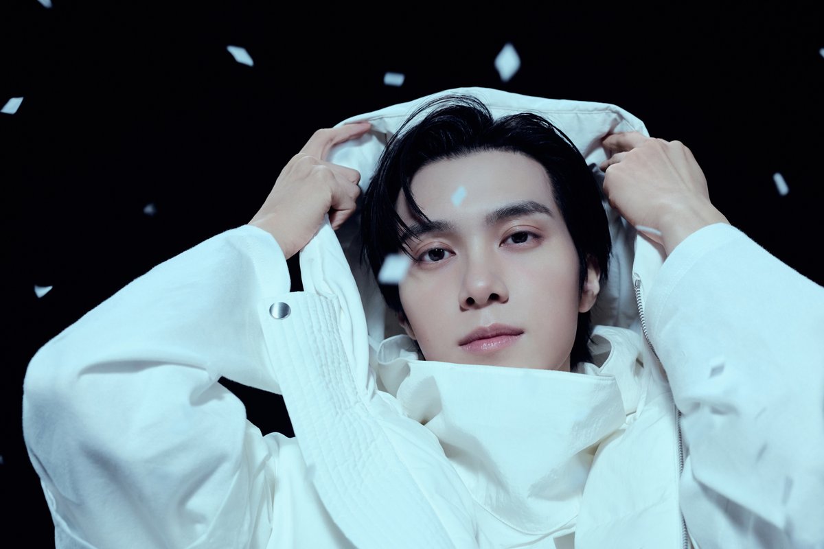 Snow-still #HENDERY

WayV Winter Special Album 【白色定格 (Eternal White)】
➫ 2025.12.08 (CST/KST)

💿Pre-order
WayV.lnk.to/EternalWhite

#WayV #威神V #白色定格
#WayV_EternalWhite