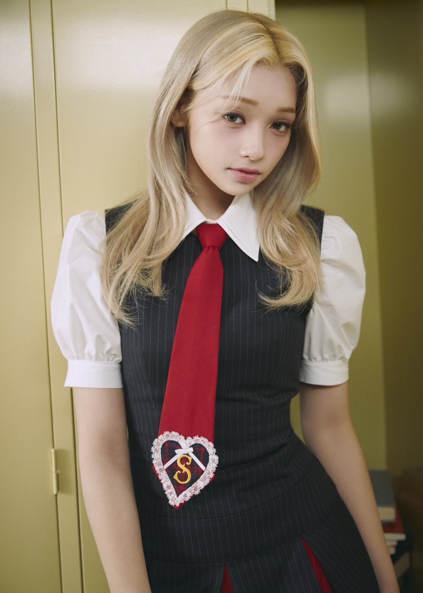 TheePopCore's tweet image. UNIS’ Gehlee shared her thoughts on AI:

&quot;If you&apos;re using it to steal art, I don’t condone that behavior... It can be helpful to an extent... but I don&apos;t want the world to be run by a bunch of people who cheated on their education with AI.&quot;