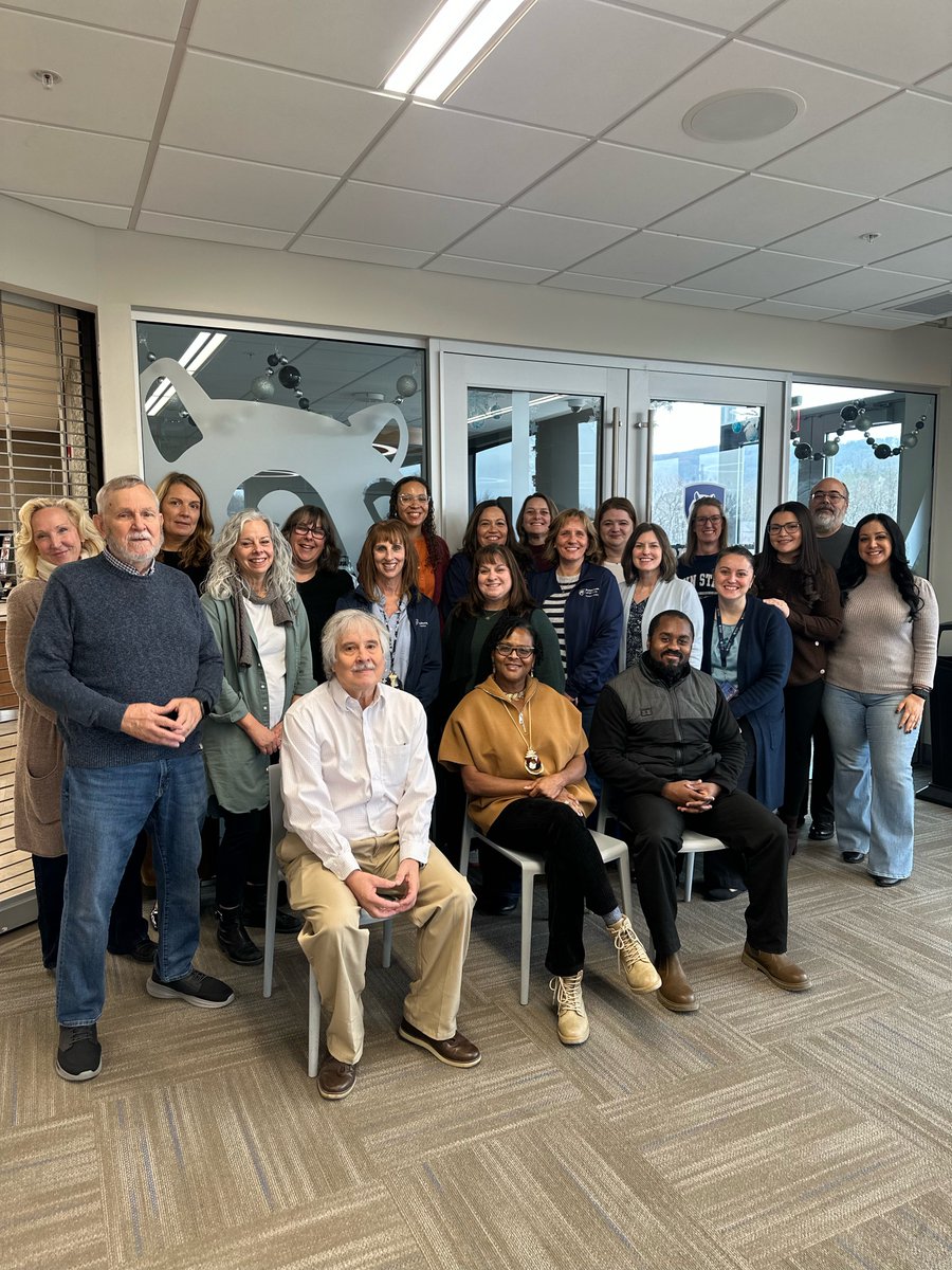 PSULehighValley's tweet photo. 🦃 4th Annual Staff Advisory Council Gab, Gather, &amp; Gobble potluck to get ready for Thanksgiving!

👍 We are THANKFUL for the amazing alumni, students, staff and faculty of Penn State Lehigh Valley.

#pennstate #pennstatelehighvalley #thanksgiving https://t.co/Rg3aSVbxWQ
